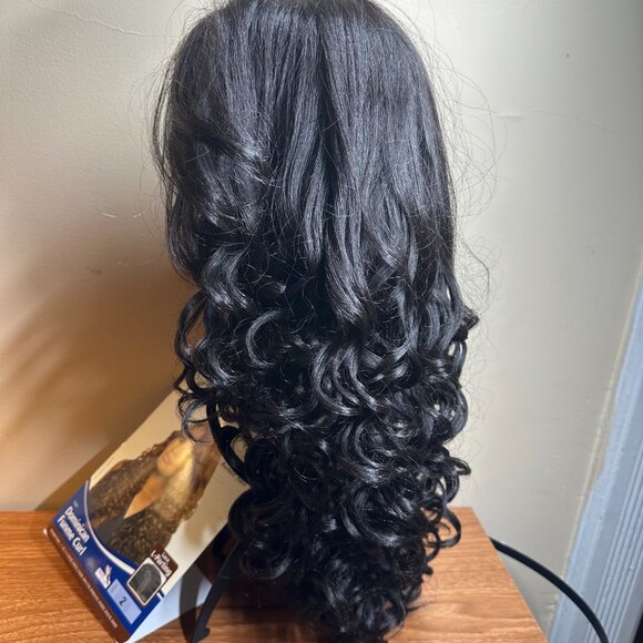 Outre Lace Front Dominican Funme Curl Wig – Color 2 - Picture 3 of 6